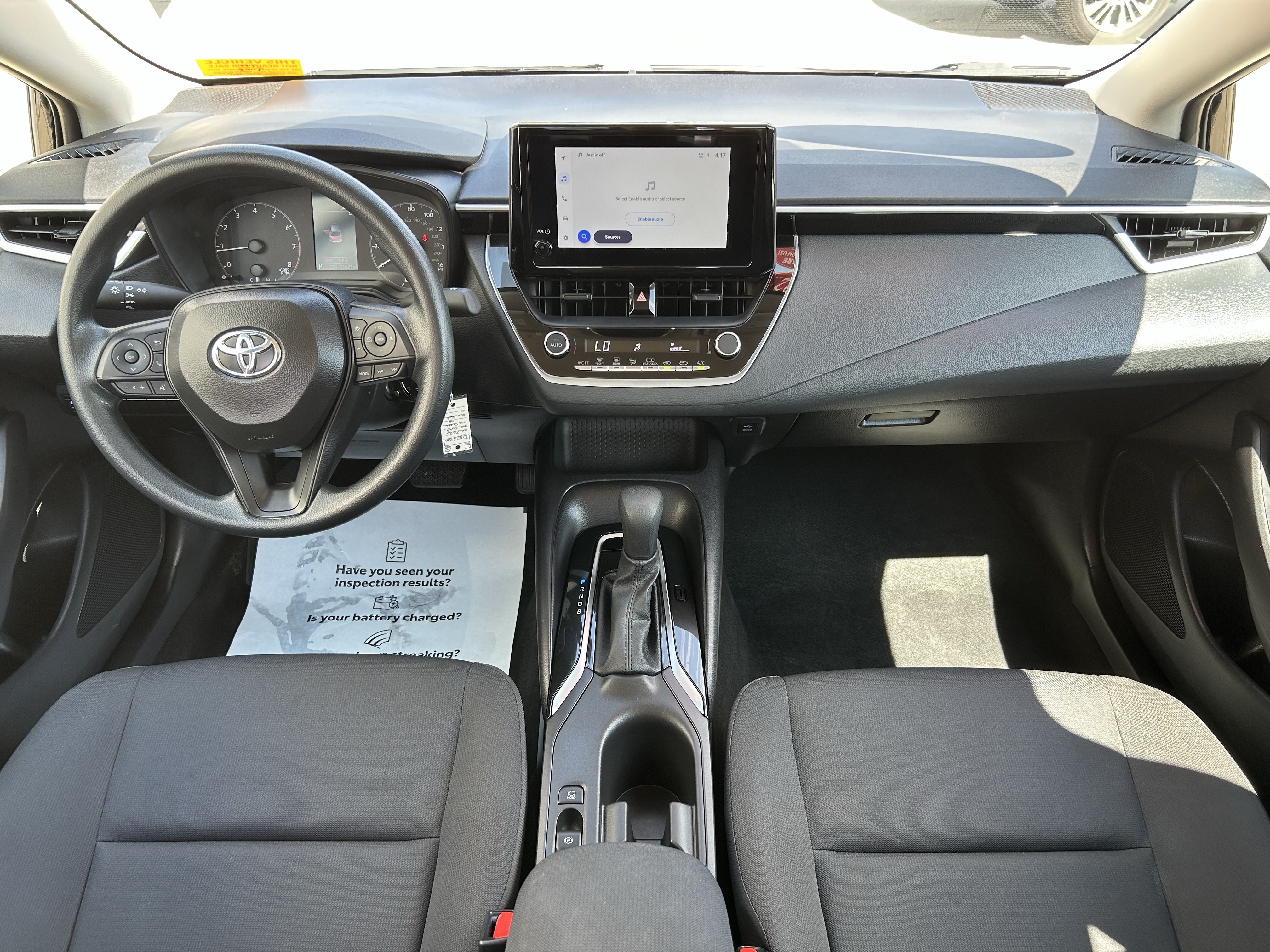 Certified 2025 Toyota Corolla LE FWD image 4