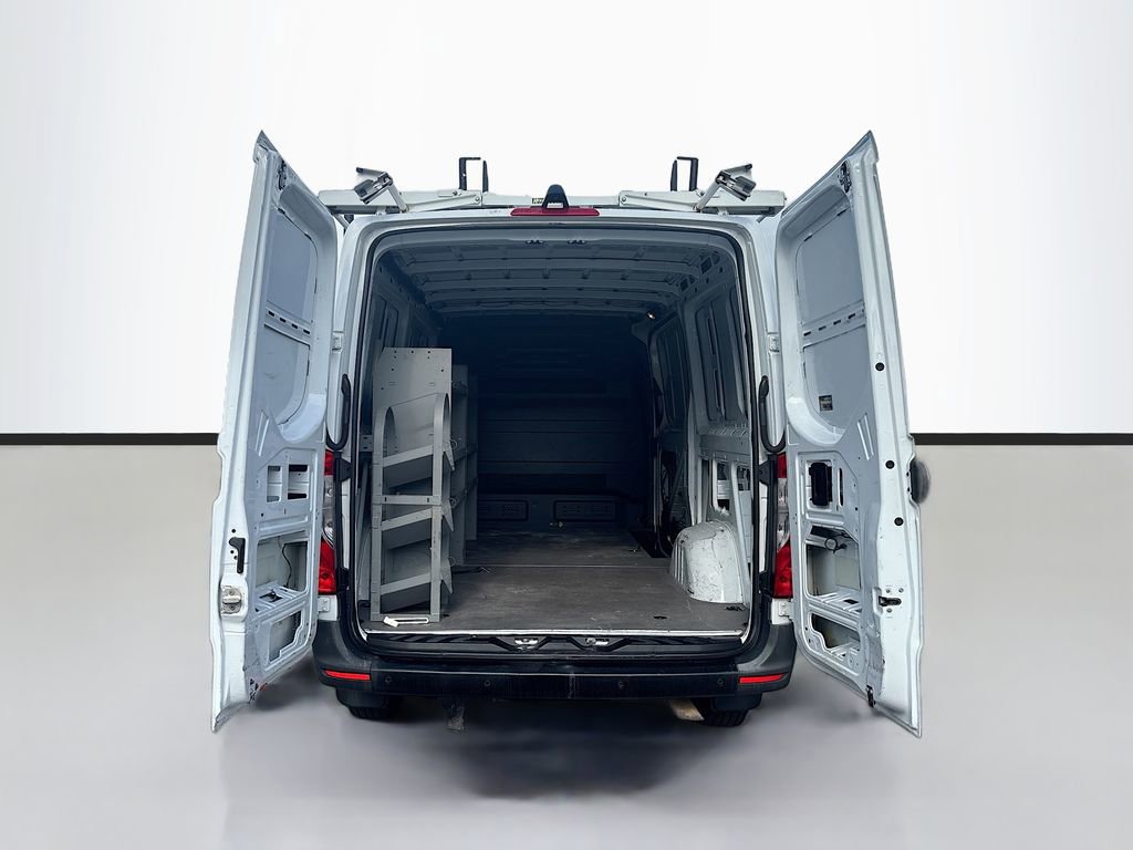 Used 2021 Mercedes-Benz Sprinter 1500 image 10