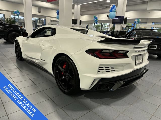 Used 2025 Chevrolet Corvette E-Ray AWD/4WD image 31