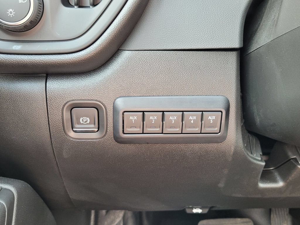 New 2025 Chevrolet Silverado 3500 W/T w/ WT Convenience Package AWD/4WD image 19