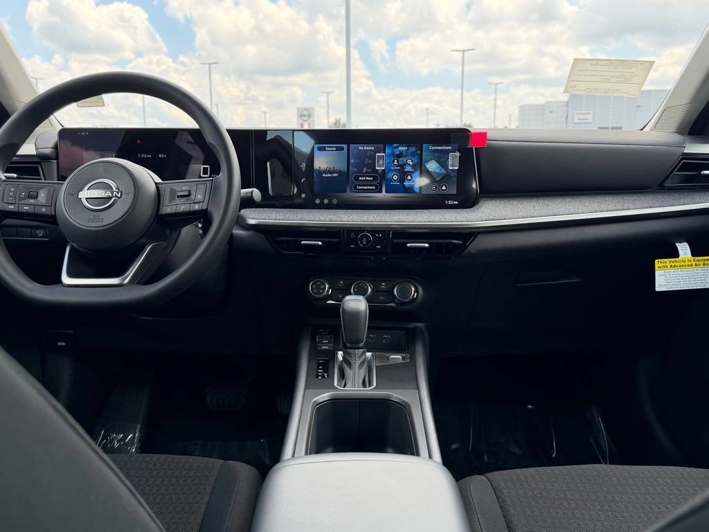 New 2026 Nissan Kicks S FWD image 17