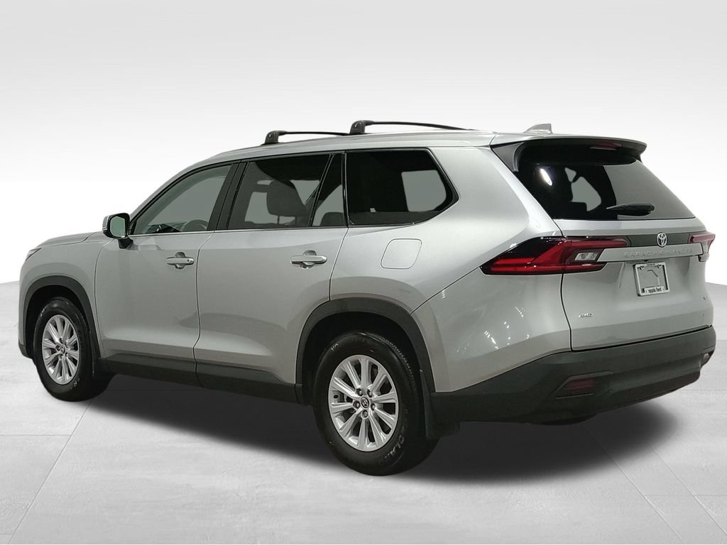 Used 2025 Toyota Grand Highlander AWD image 8