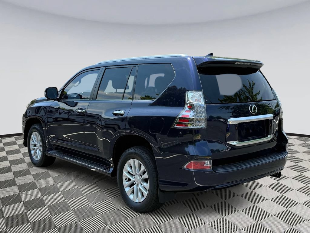 Used 2021 Lexus GX 460 w/ Accessory Package AWD/4WD image 4