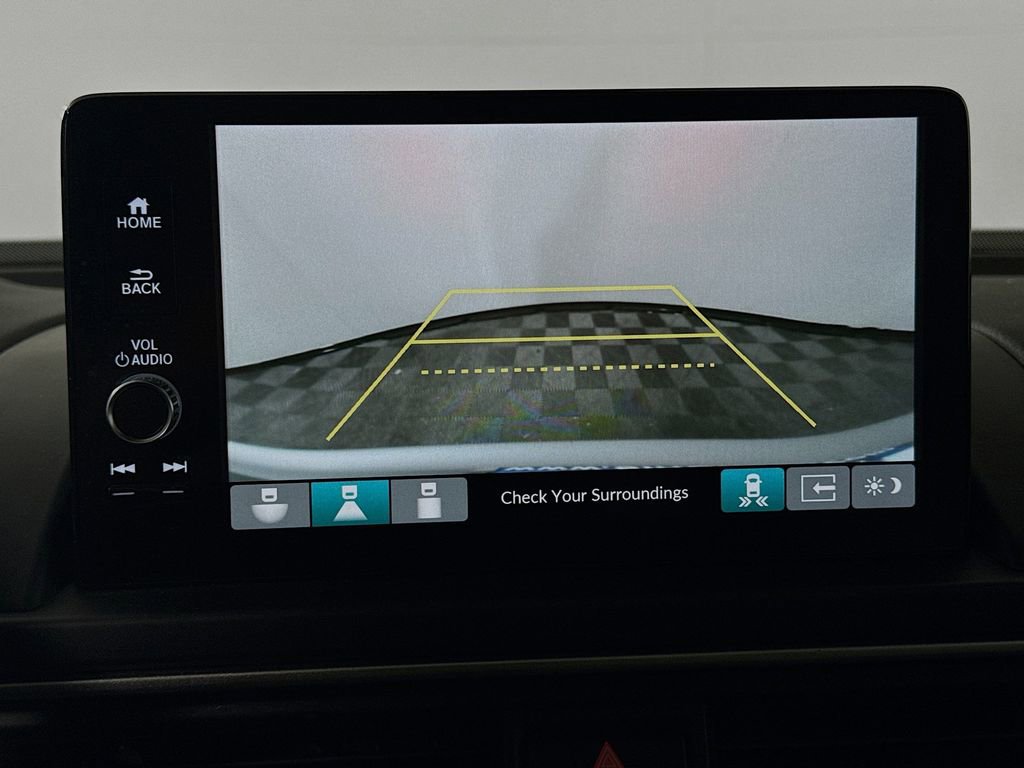 Certified 2024 Honda Pilot Touring image 13