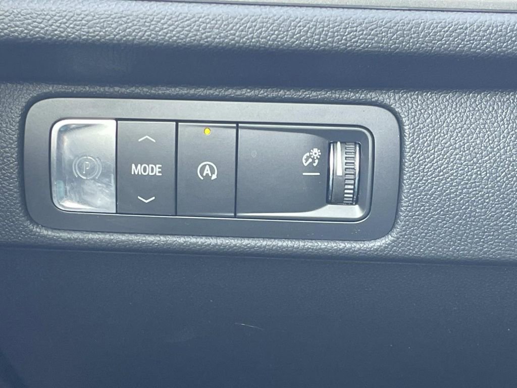 New 2026 Chevrolet Traverse LT w/ Sun and Wheel Package image 33