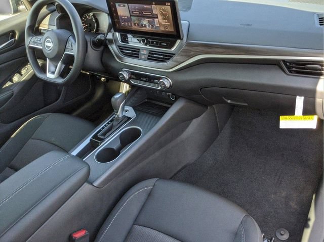 New 2025 Nissan Altima 2.5 SV w/ SV Special Edition Package FWD image 14