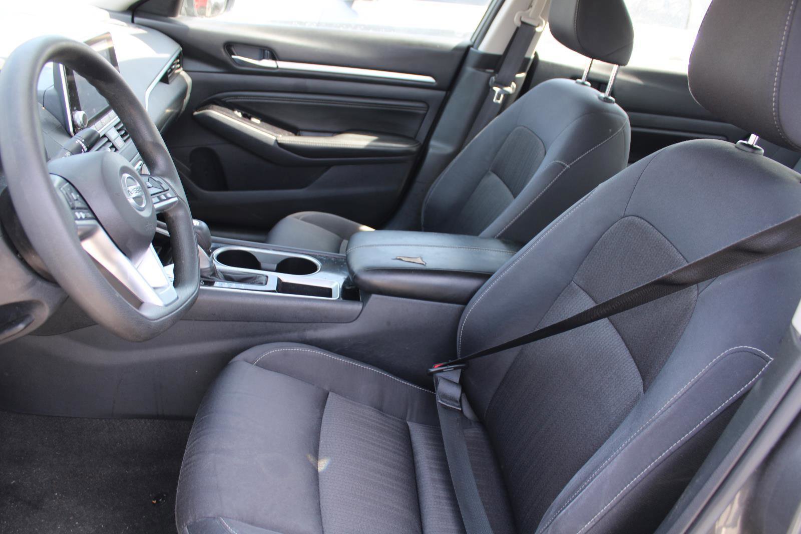 Used 2021 Nissan Altima 2.5 SV image 6