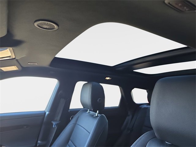 Used 2025 Land Rover Range Rover Evoque S image 29