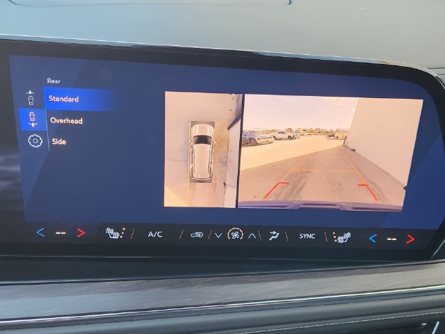 Used 2025 Chevrolet Tahoe LT AWD/4WD image 6