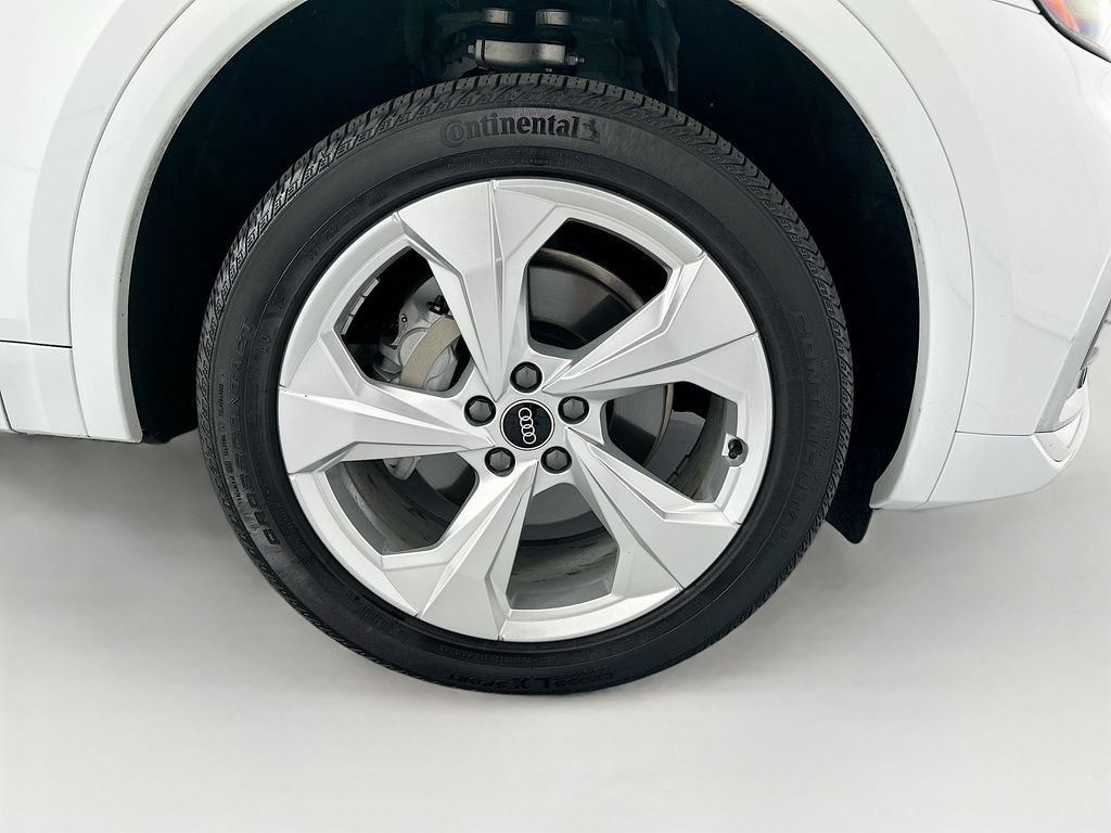 Certified 2023 Audi Q5 2.0T Premium Plus w/ Premium Plus Package AWD/4WD image 31