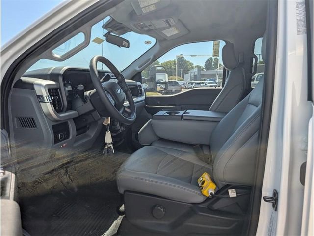 New 2025 Ford F350 XL w/ XL Chrome Package image 17