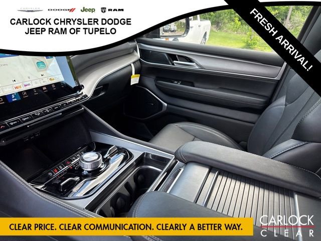 Used 2024 Jeep Wagoneer Series II w/ Convenience Group I AWD/4WD image 27