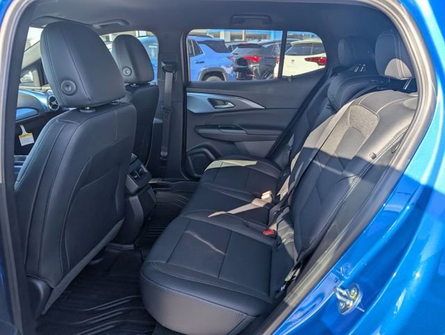 New 2026 Chevrolet Equinox EV LT image 9