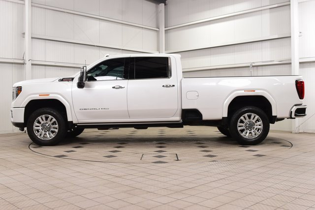 Used 2023 GMC Sierra 3500 Denali w/ Denali Ultimate Package image 4