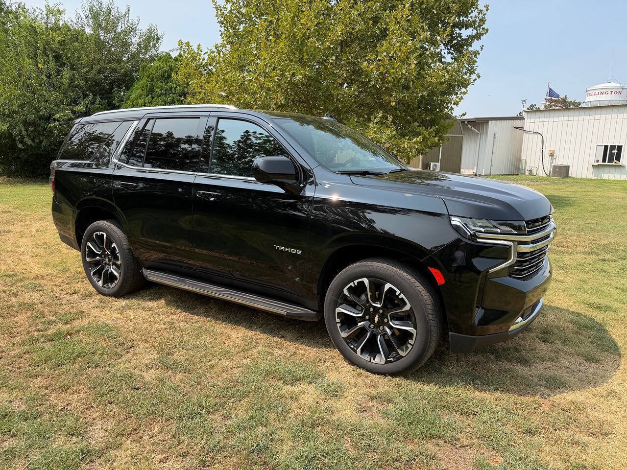 Used 2022 Chevrolet Tahoe LT AWD/4WD image 4
