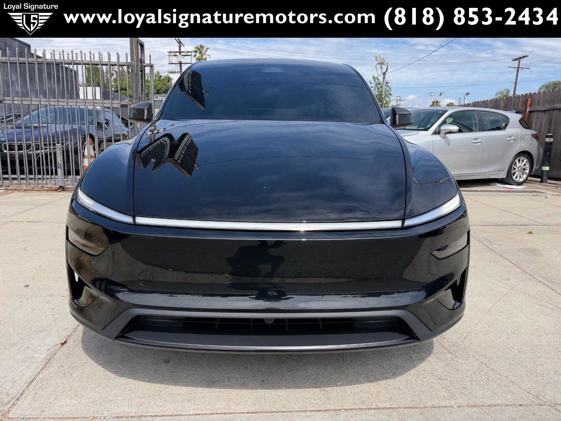 Used 2026 Tesla Model Y Long Range AWD/4WD image 2