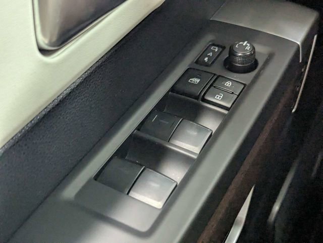 Used 2023 Toyota Tundra Capstone AWD/4WD image 18
