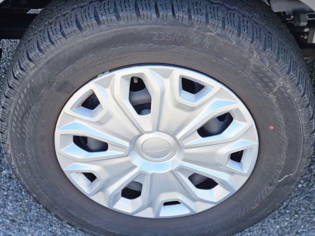 Used 2024 Ford Transit 350 XLT RWD image 10