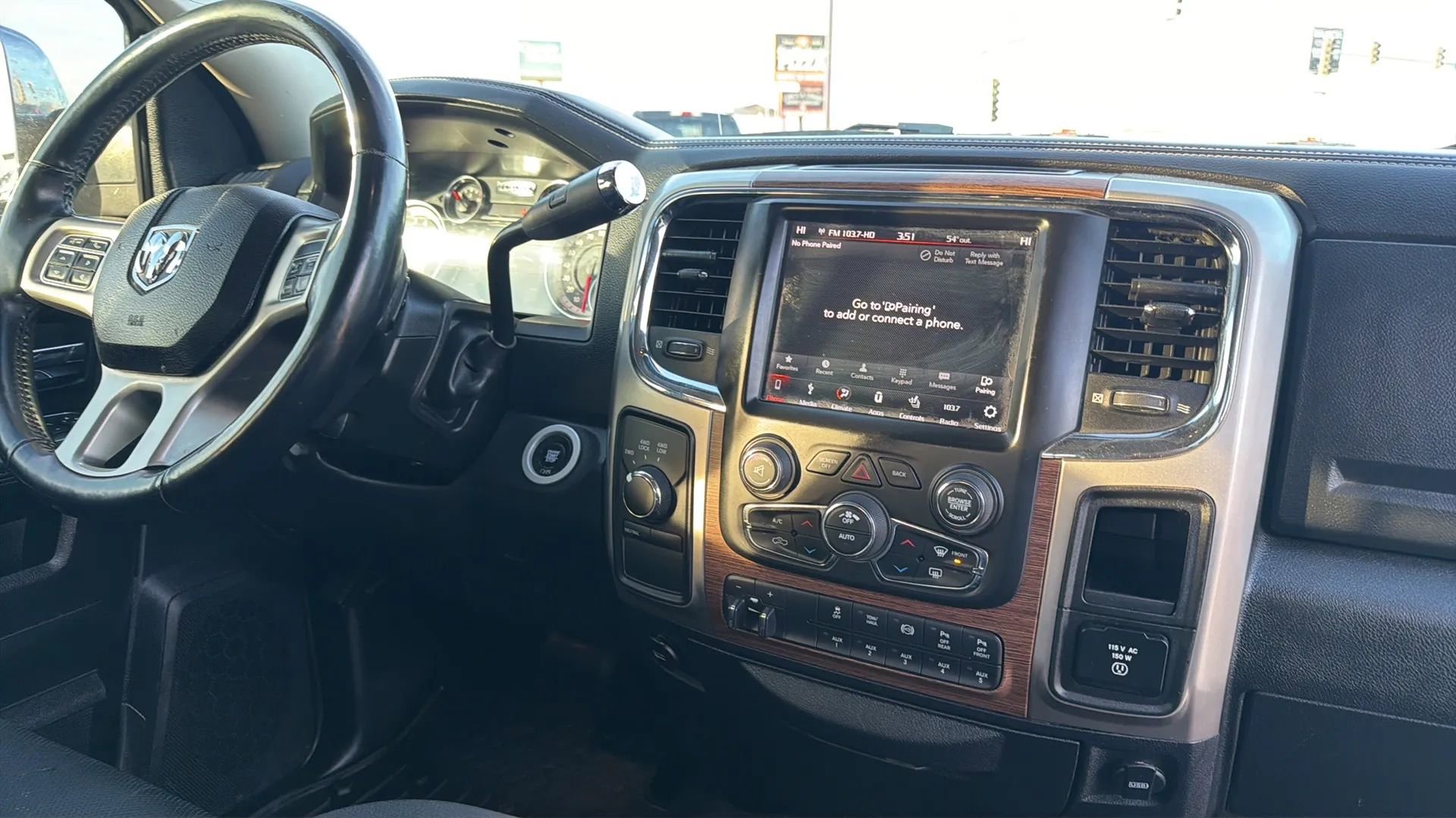 Used 2018 RAM 3500 Laramie image 90