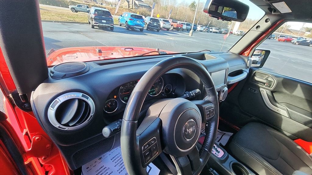 Used 2017 Jeep Wrangler Unlimited Sahara w/ Dual Top Group image 10