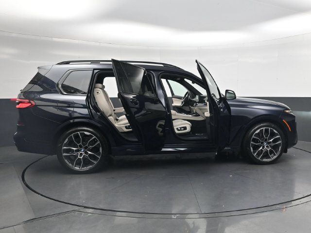 New 2027 BMW X7 xDrive40i AWD/4WD image 43