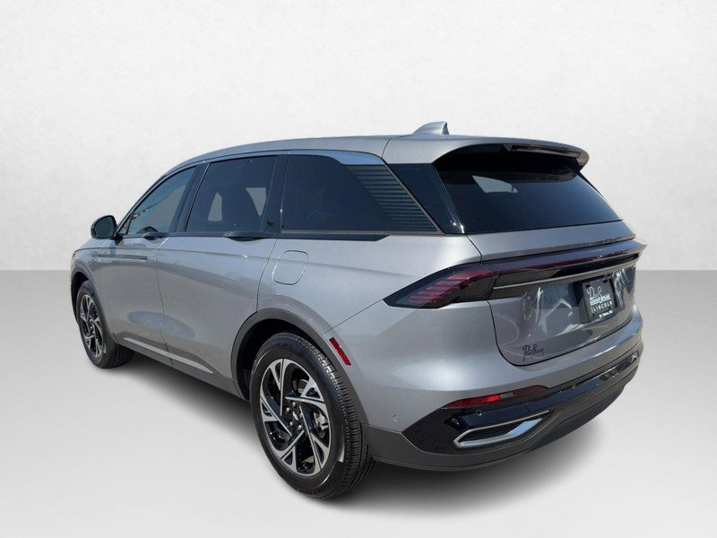 Certified 2024 Lincoln Nautilus Premier image 7