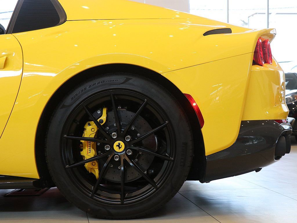 Certified 2021 Ferrari 812 GTS image 59