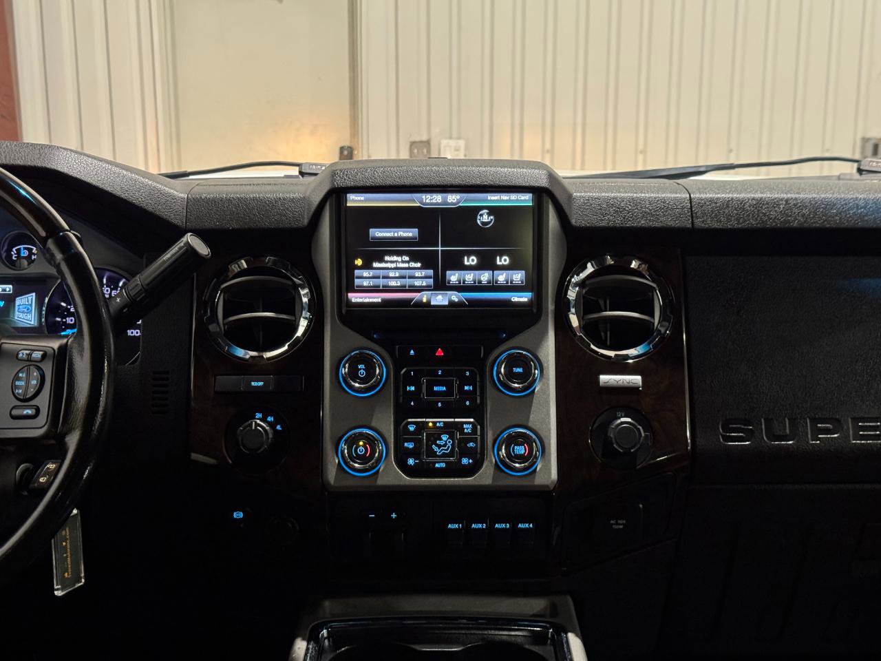 Used 2016 Ford F450 Platinum w/ FX4 Off Road Package AWD/4WD image 20