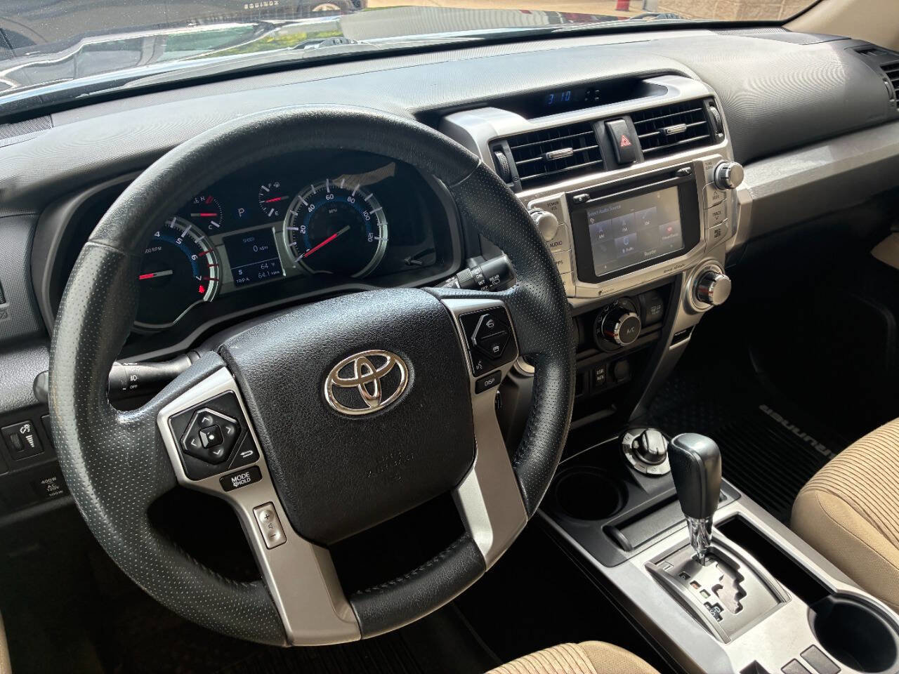 Used 2018 Toyota 4Runner SR5 image 21
