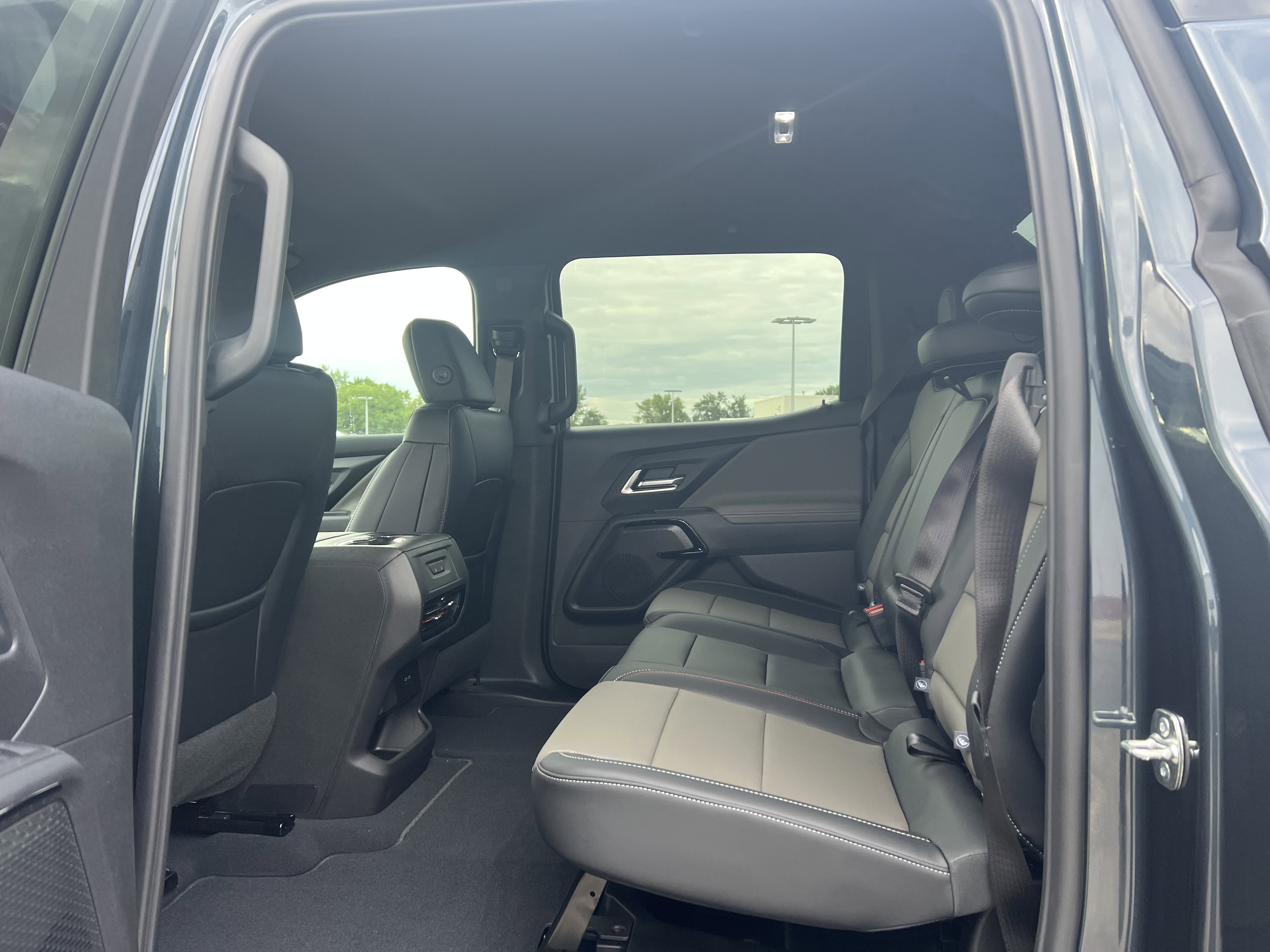 New 2026 Chevrolet Silverado EV Trail Boss image 9