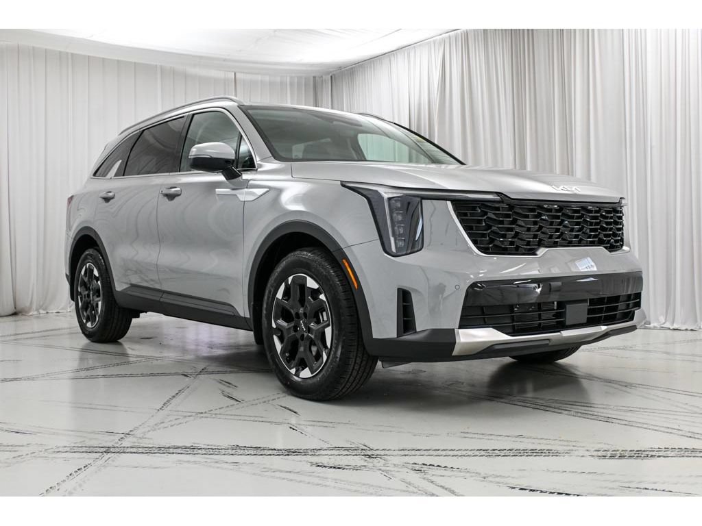 New 2026 Kia Sorento S FWD image 2