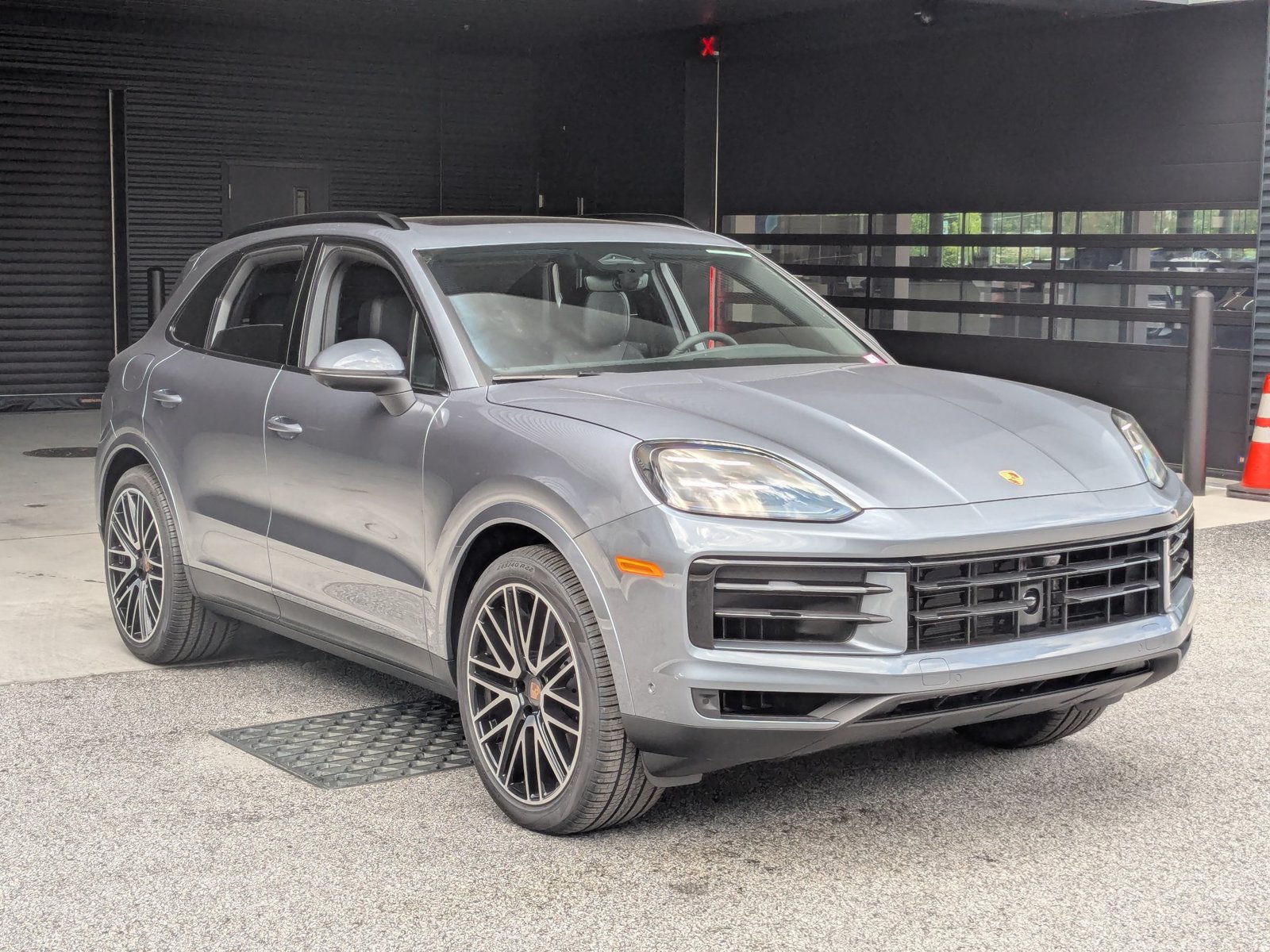 New 2026 Porsche Cayenne AWD/4WD image 7