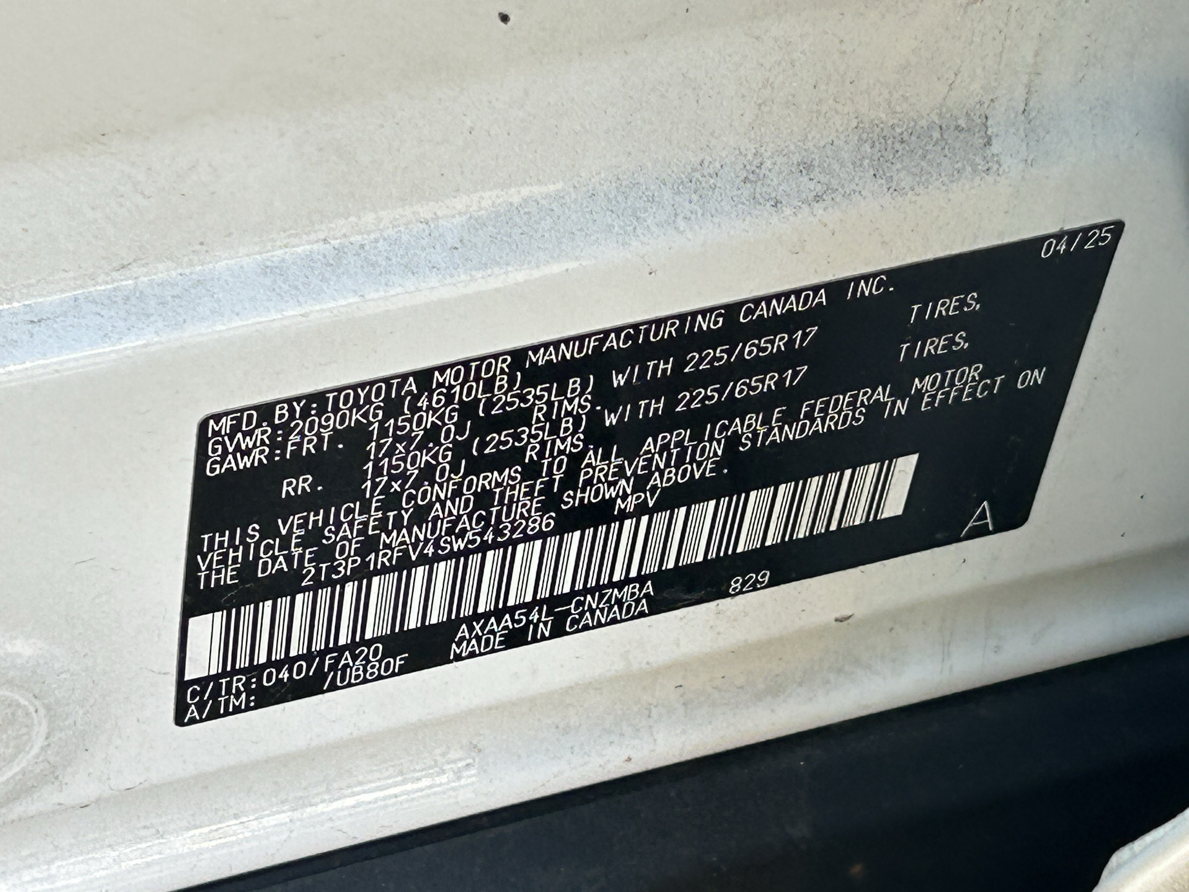 Used 2025 Toyota RAV4 XLE AWD/4WD image 9