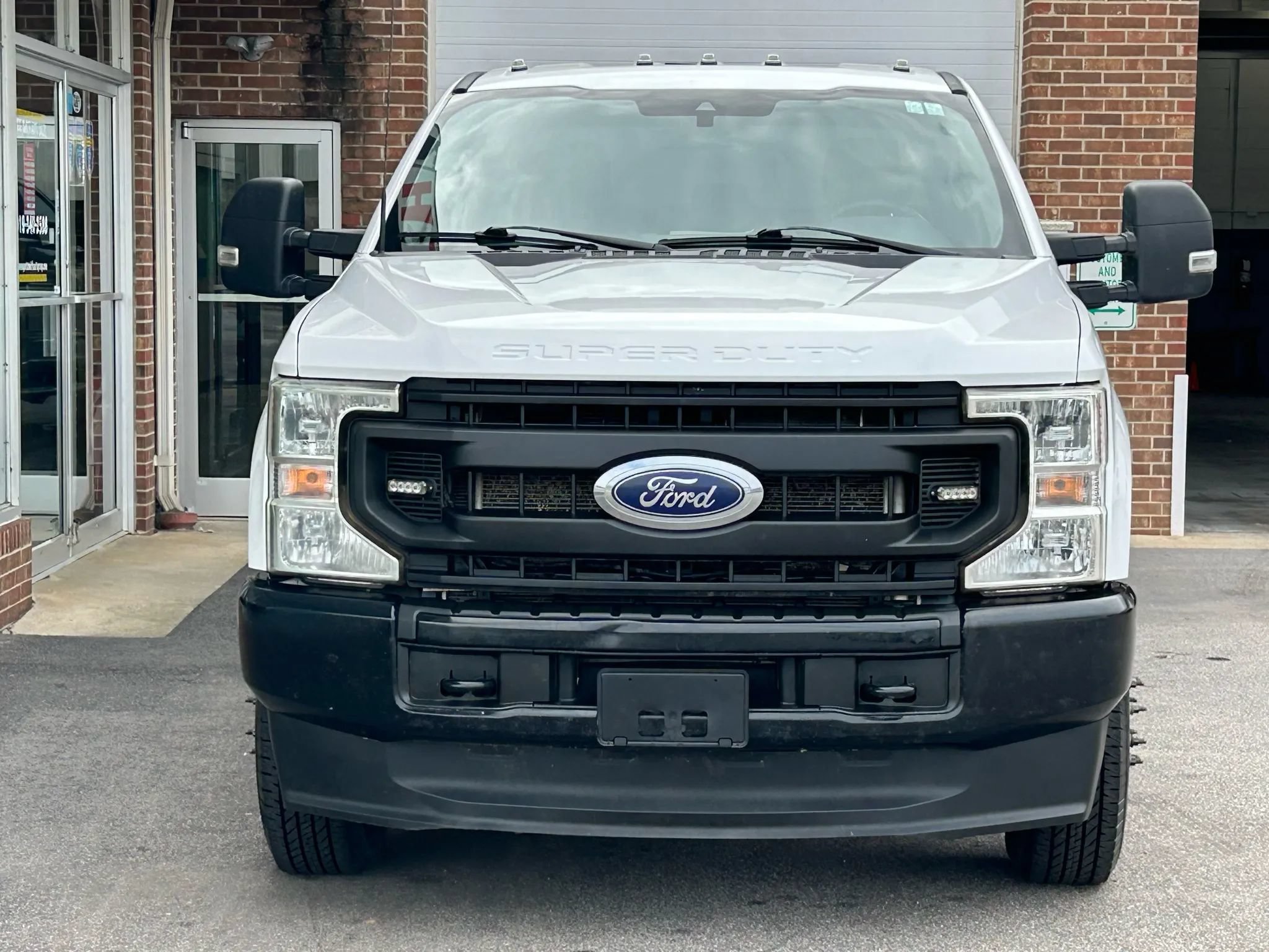 Used 2022 Ford F350 XL w/ Power Equipment Group AWD/4WD image 3