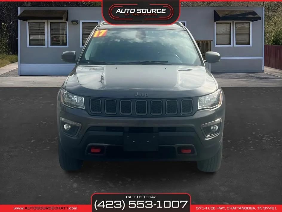 Used 2017 Jeep Compass Trailhawk w/ Navigation Group image 2