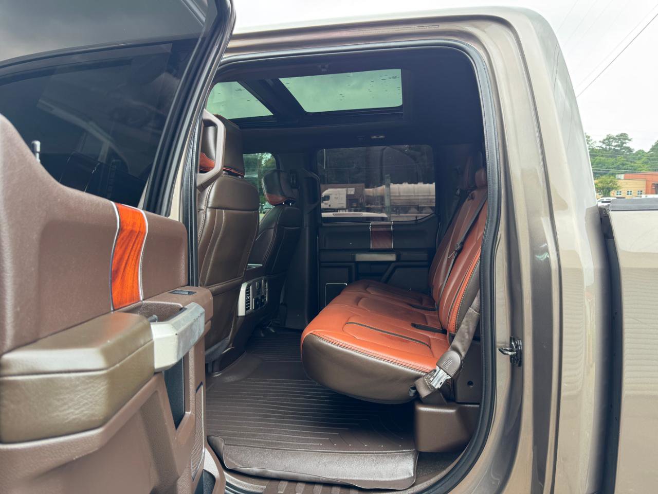 Used 2019 Ford F150 King Ranch w/ Equipment Group 601A Luxury AWD/4WD image 12