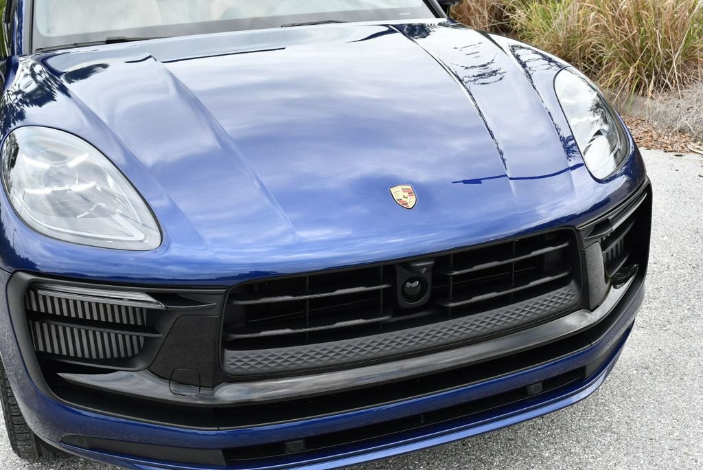 Used 2024 Porsche Macan S AWD/4WD image 38