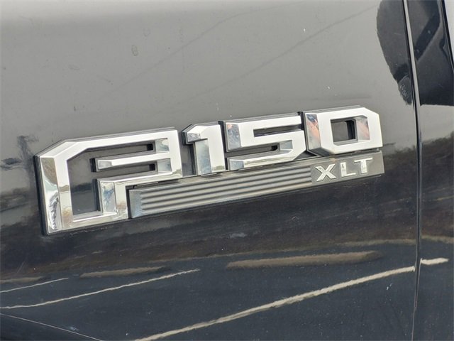 Used 2017 Ford F150 XLT w/ Equipment Group 302A Luxury image 8