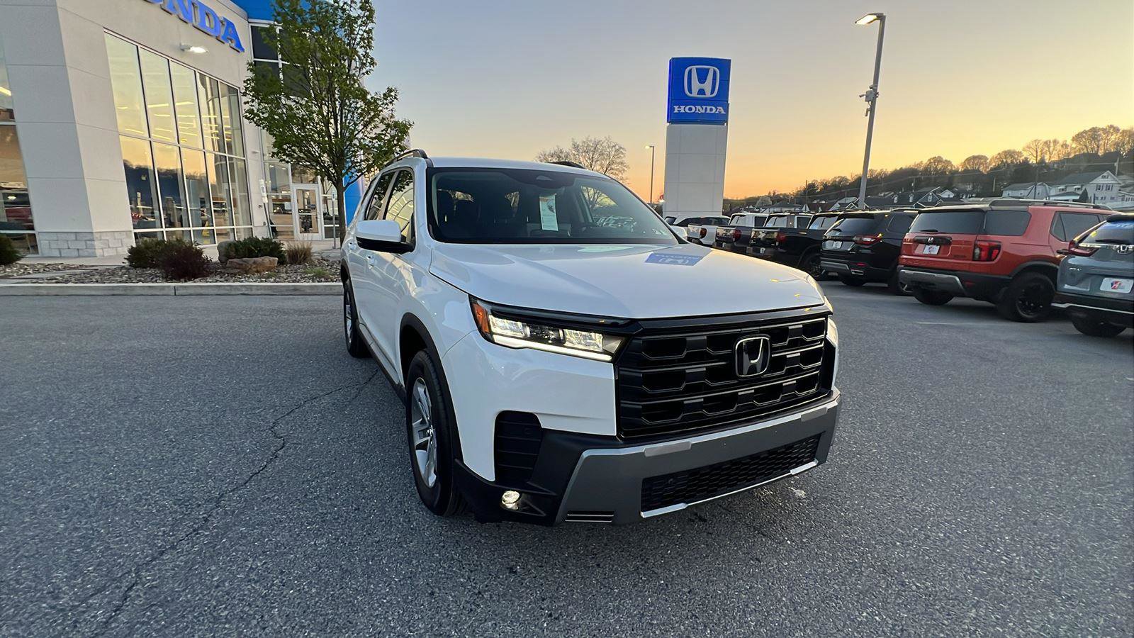 New 2026 Honda Pilot EX-L image 2