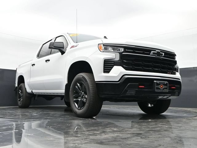 Used 2024 Chevrolet Silverado 1500 LT Trail Boss AWD/4WD image 43