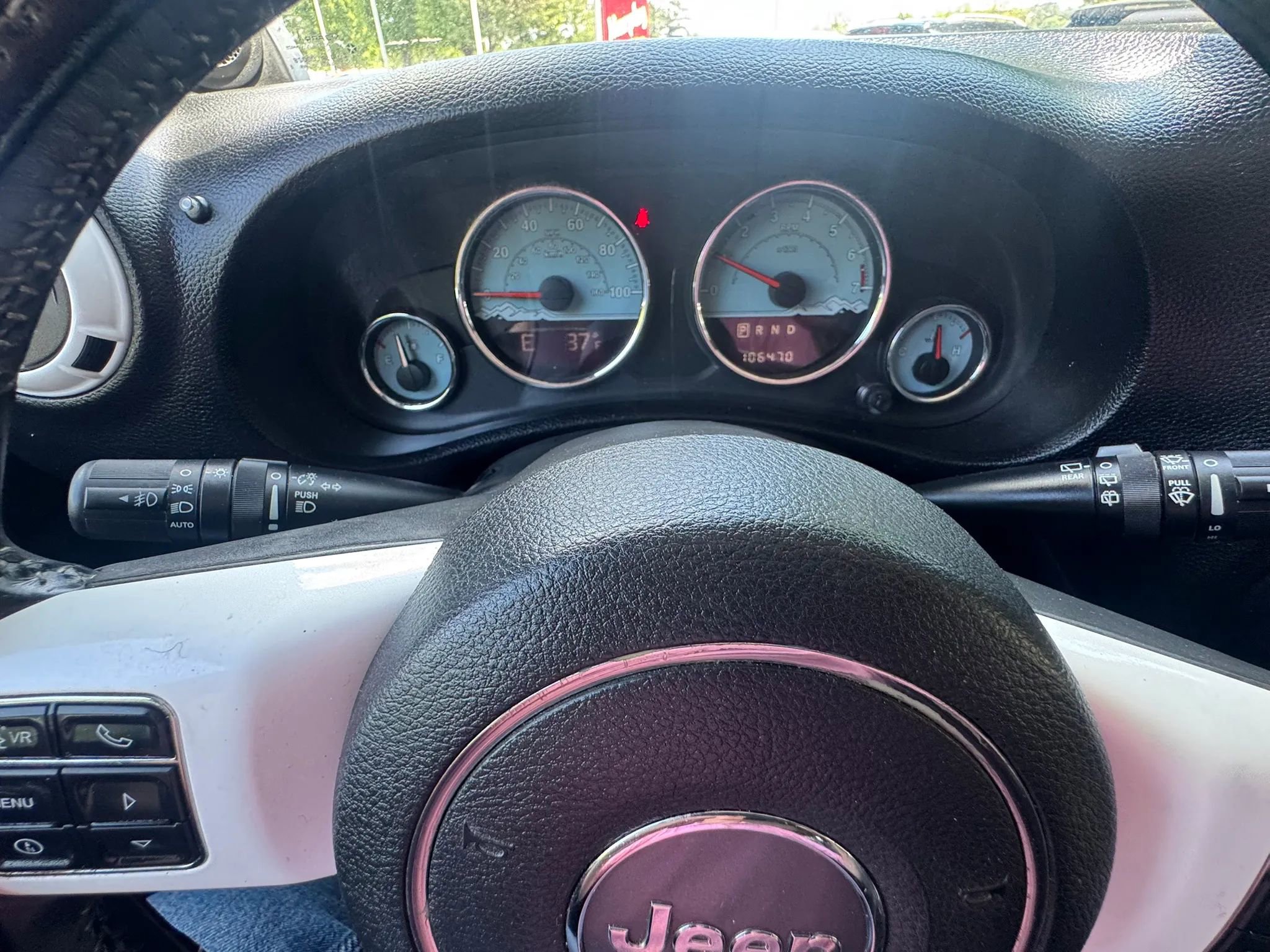 Used 2014 Jeep Wrangler Unlimited Sahara AWD/4WD image 35