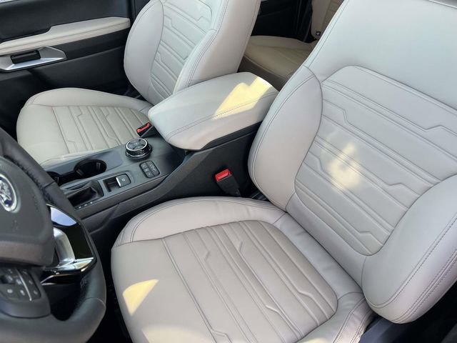 New 2026 Ford Ranger Lariat w/ FX4 Off-Road Package AWD/4WD image 13