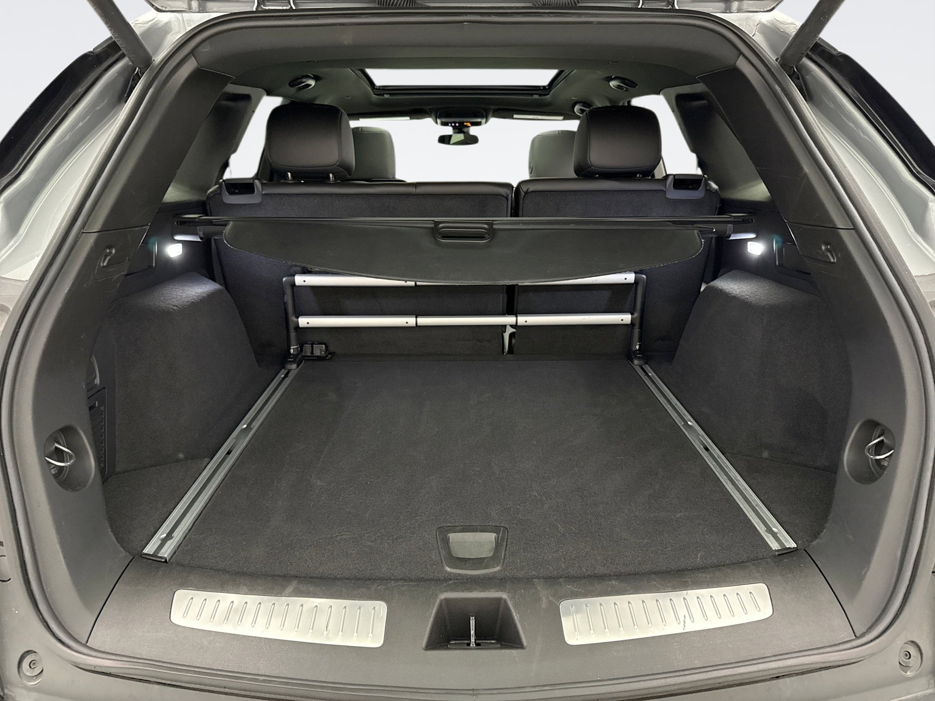 Used 2025 Cadillac XT5 Premium Luxury image 23