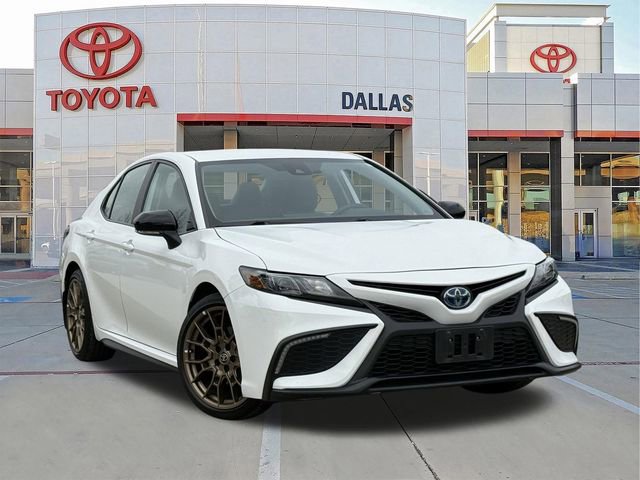 Used 2024 Toyota Camry SE