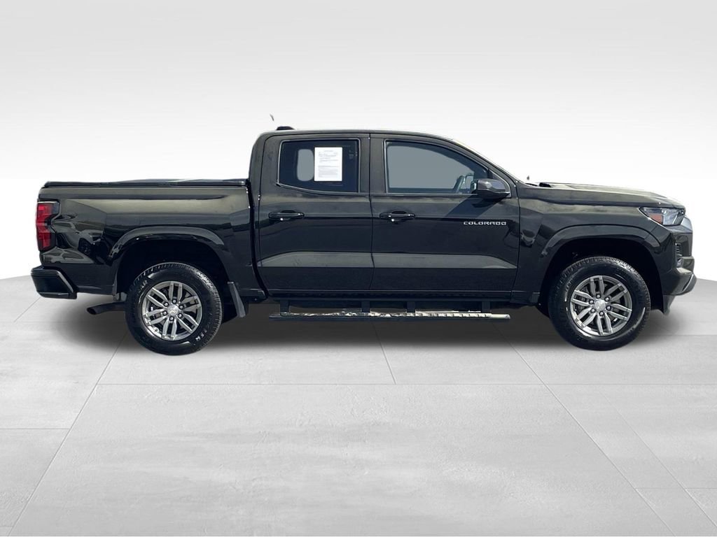 Used 2023 Chevrolet Colorado LT w/ LT Convenience Package RWD image 2