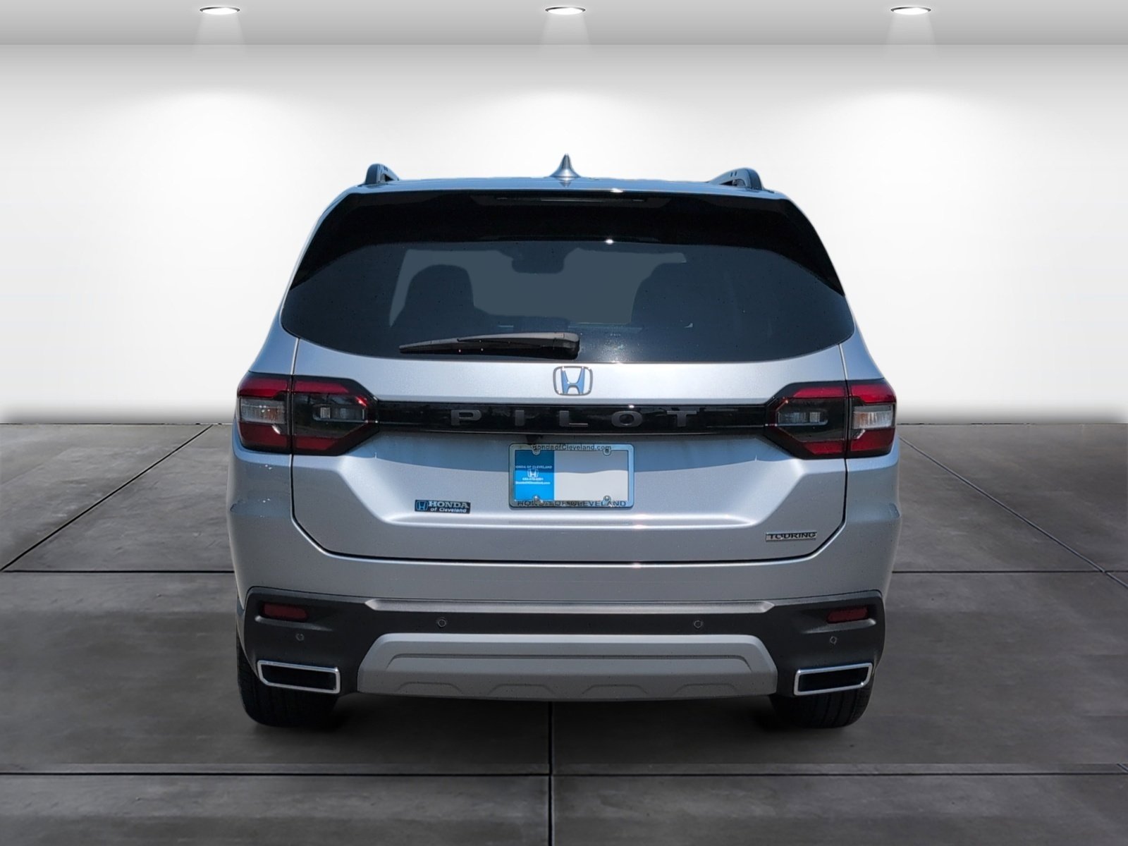 Certified 2025 Honda Pilot Touring image 7