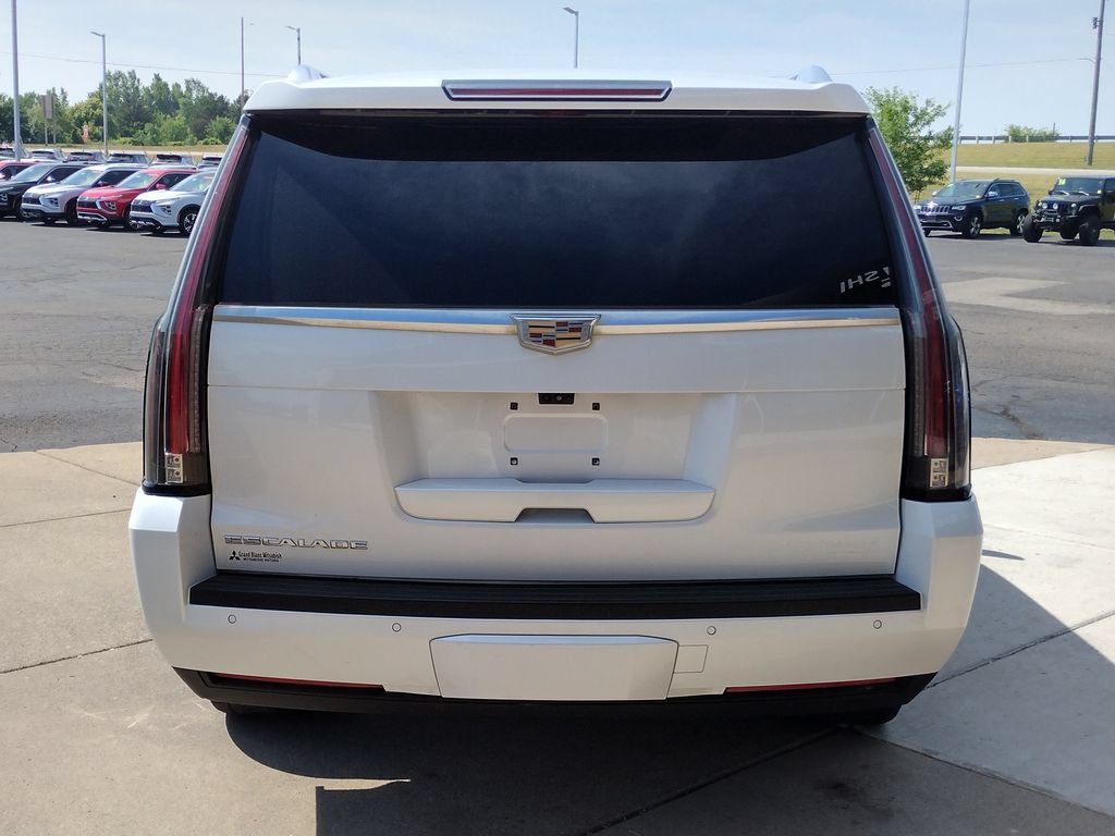 Used 2017 Cadillac Escalade ESV Premium Luxury AWD/4WD image 20