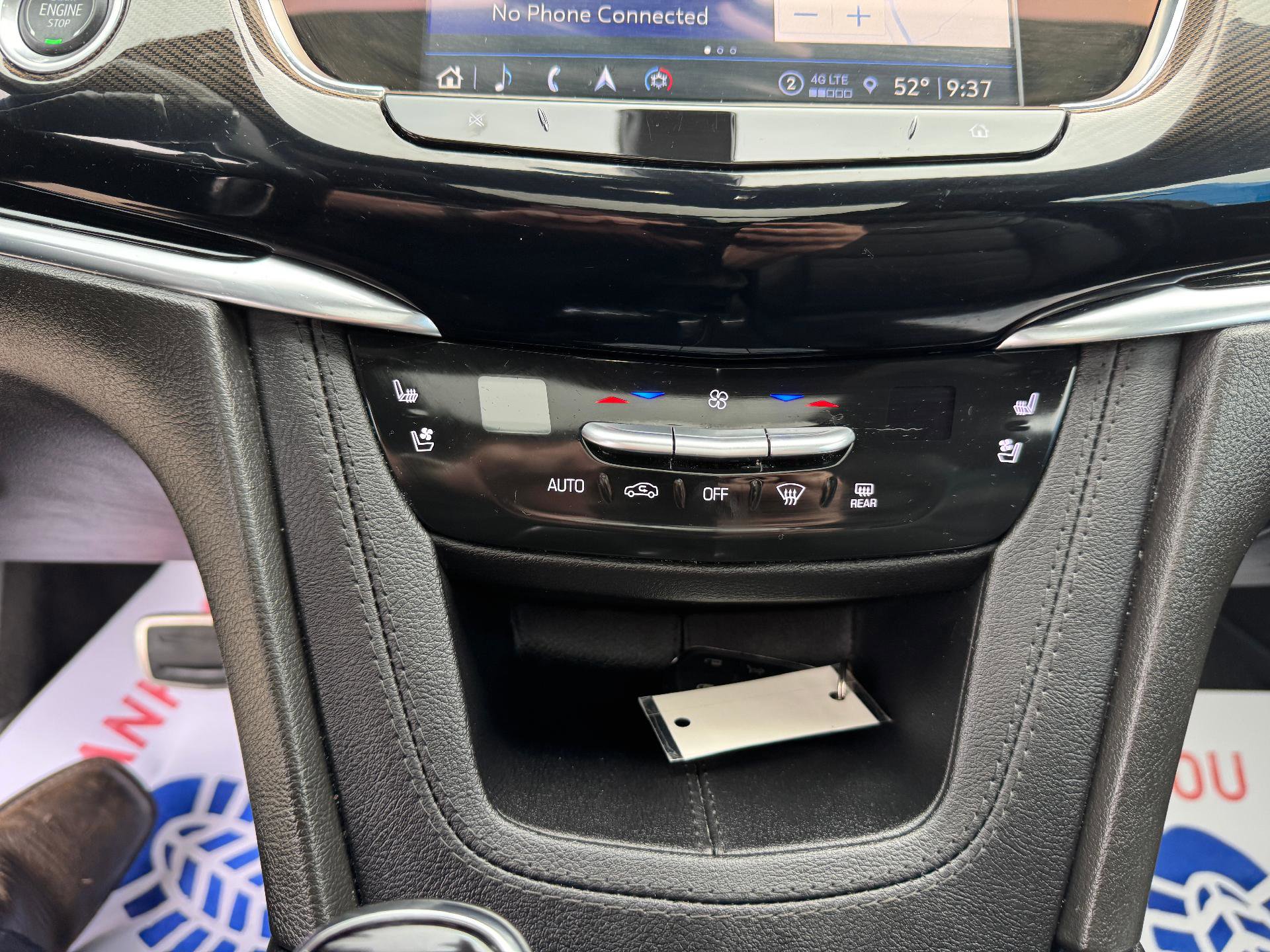 Used 2025 Cadillac XT6 Sport w/ Platinum Package image 25