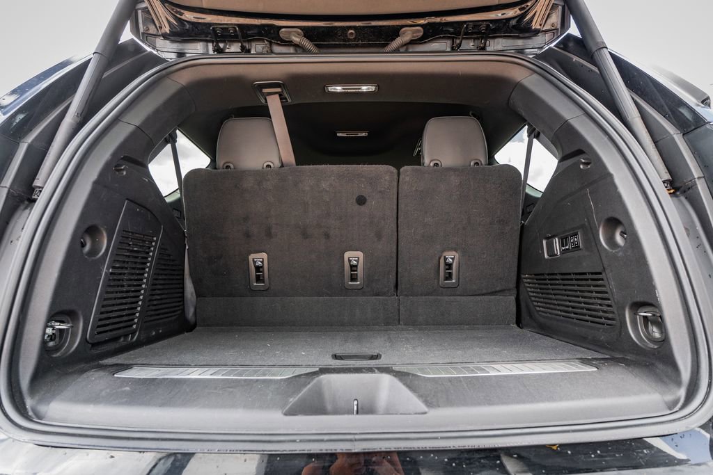 Used 2022 Chevrolet Tahoe RST w/ Sport Performance Package image 43