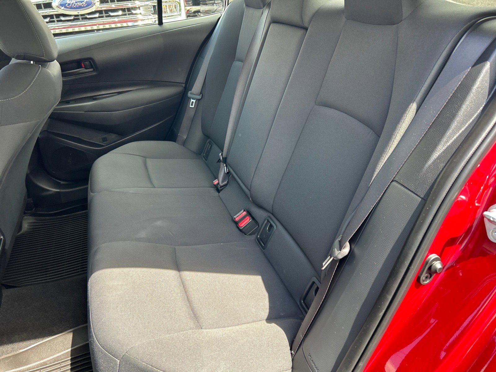 Used 2022 Toyota Corolla LE FWD image 11